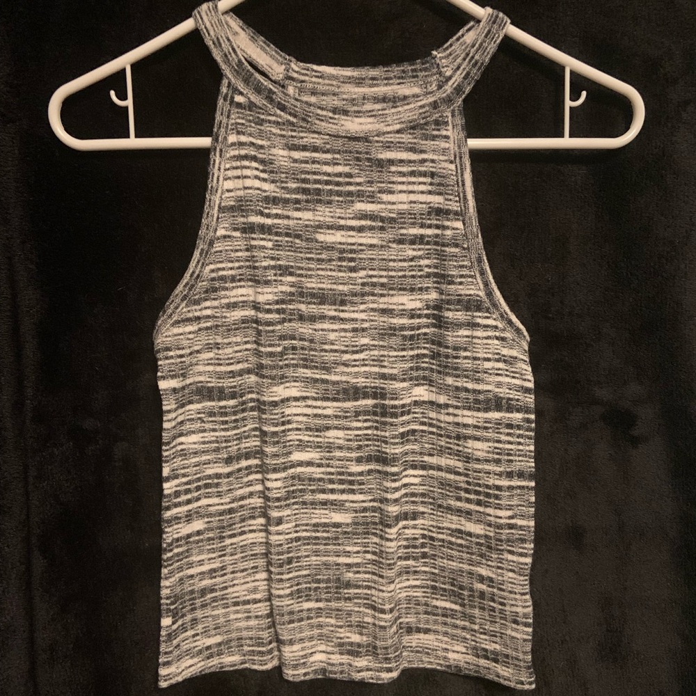 Gray/white haltertop
